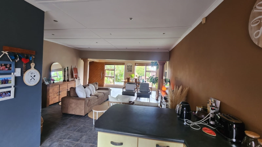 3 Bedroom Property for Sale in Noorsekloof Eastern Cape